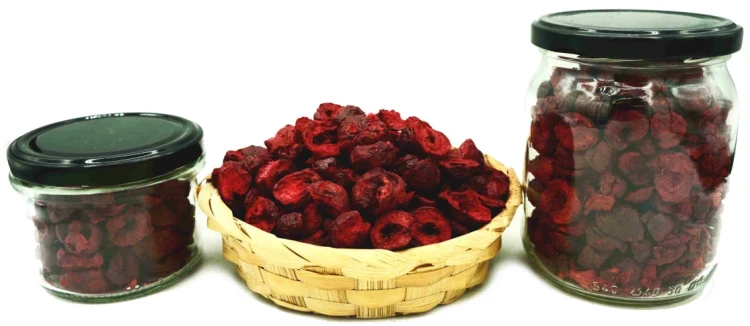 wisnia-jars-NaturFruit-nologo.webp