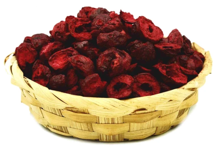 wisnia-polowka-NaturFruit-kosz.webp