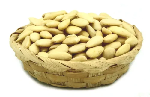 migdały-blanszowane-NaturFruit.webp
