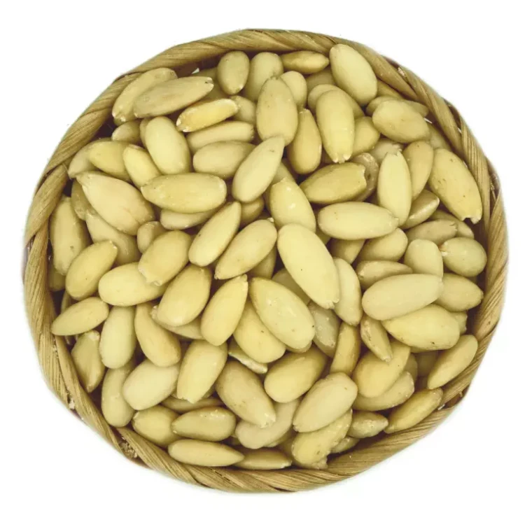 migdały-blanszowane-up-NaturFruit.webp